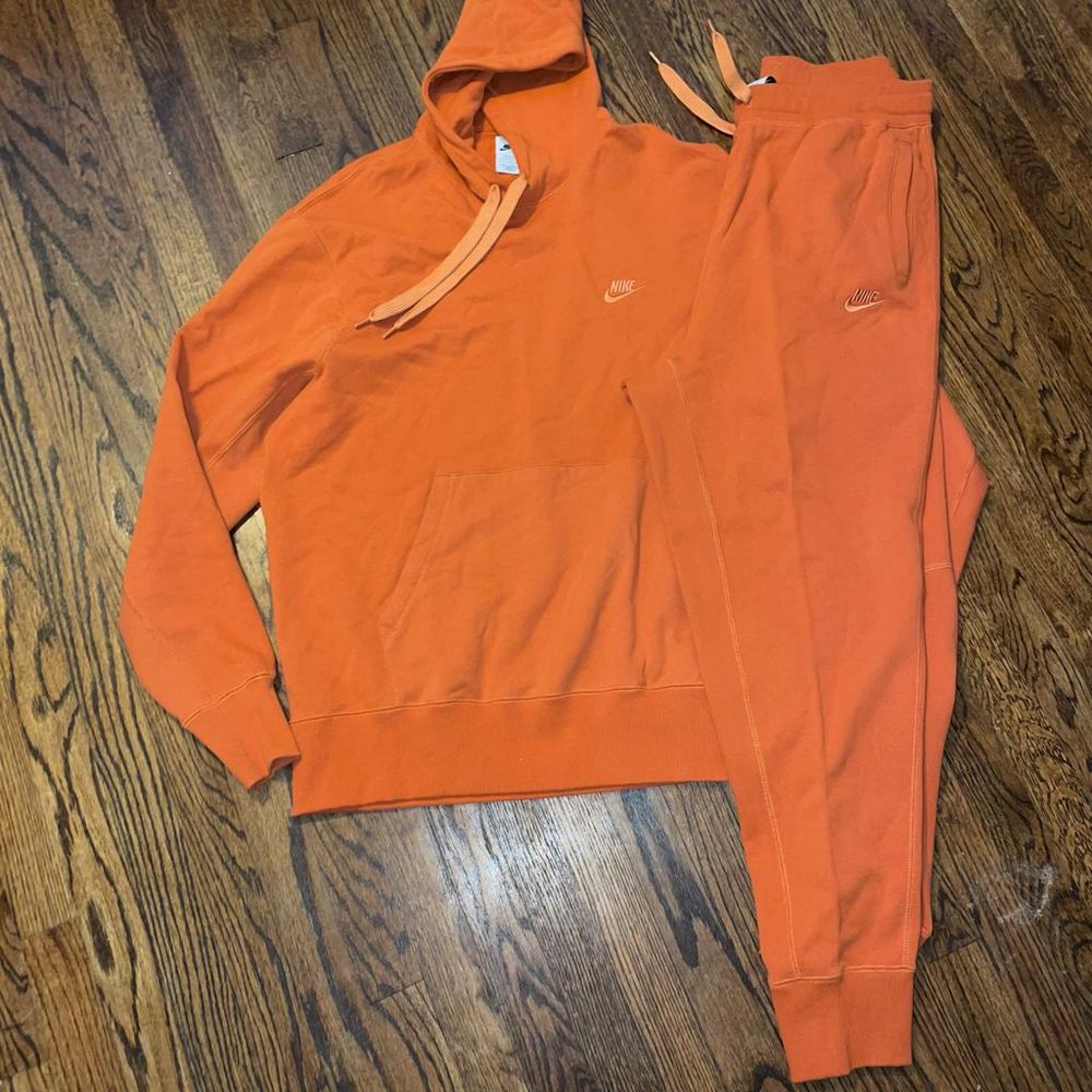 Nike Orange Hoodie and Sweatpants Set